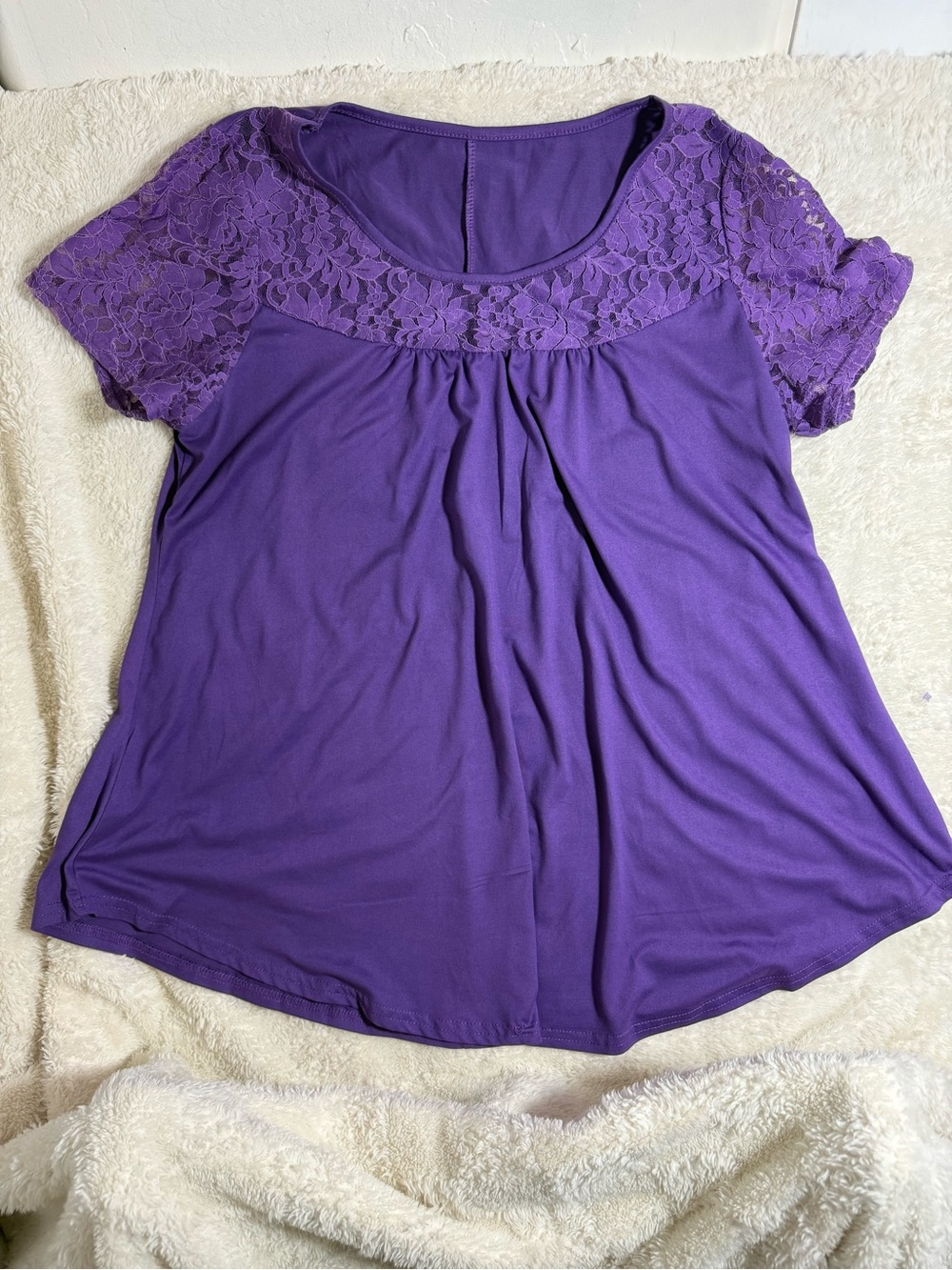 GNAILEUE Women’s Plus Size Purple Lace Tunic Top